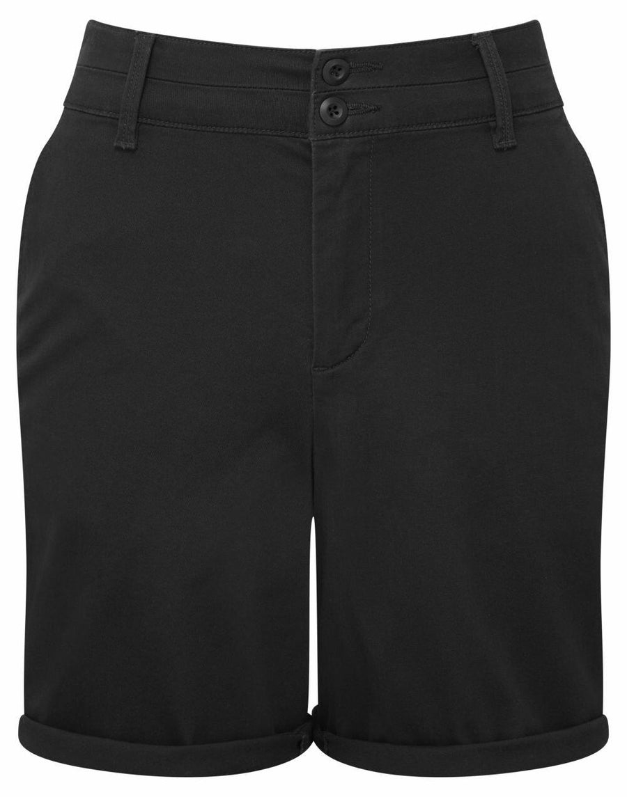 The AQ068 from Asquith & Fox are black knee-length shorts featuring rolled cuffs and a double-button waist closure.