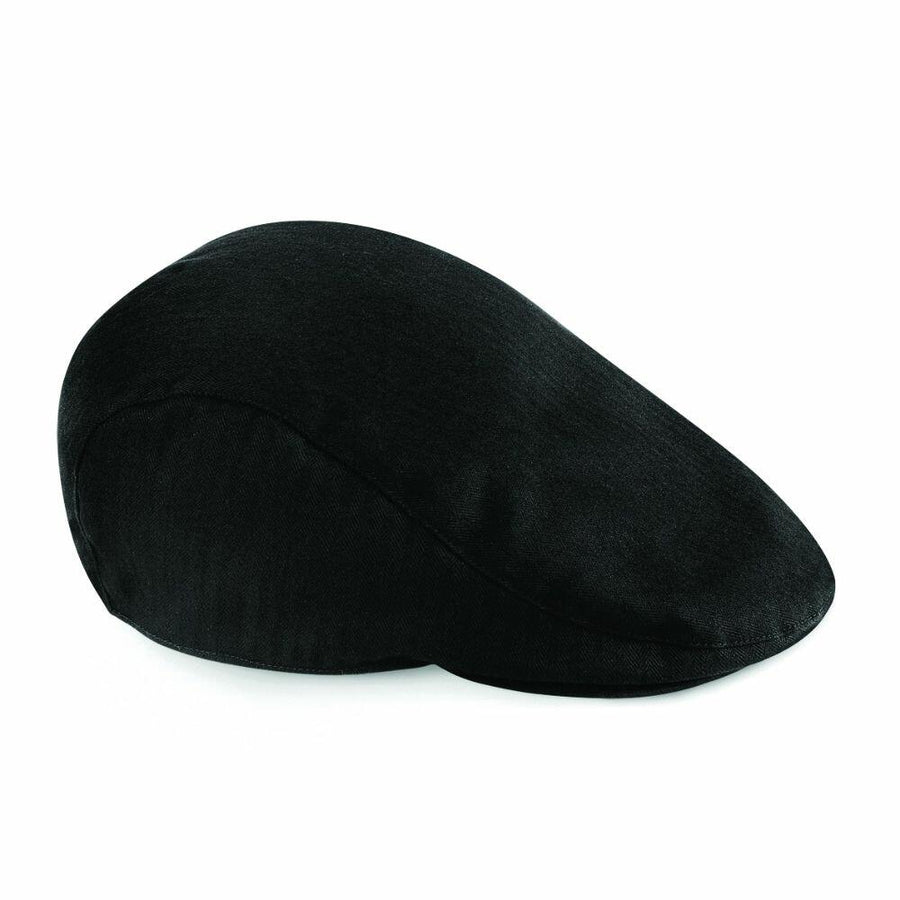 The Beechfield BC626, a black flat cap featuring a smooth texture, is shown against a white background.