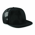 A Beechfield BC645 trucker hat featuring a plain black design with a mesh back and a flat brim.