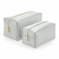 The BG749 set from Bagbase features two light gray rectangular bags with a minimalist design, each equipped with gold zippers. They are displayed side by side, with the larger bag positioned in the background and the smaller one in front.