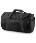 A large black Quadra QD525 with two short handles and a zippered top closure.