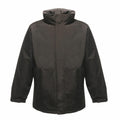 A Regatta Professional RG051 winter jacket in dark green, featuring long sleeves and a front zipper, displayed against a white background.