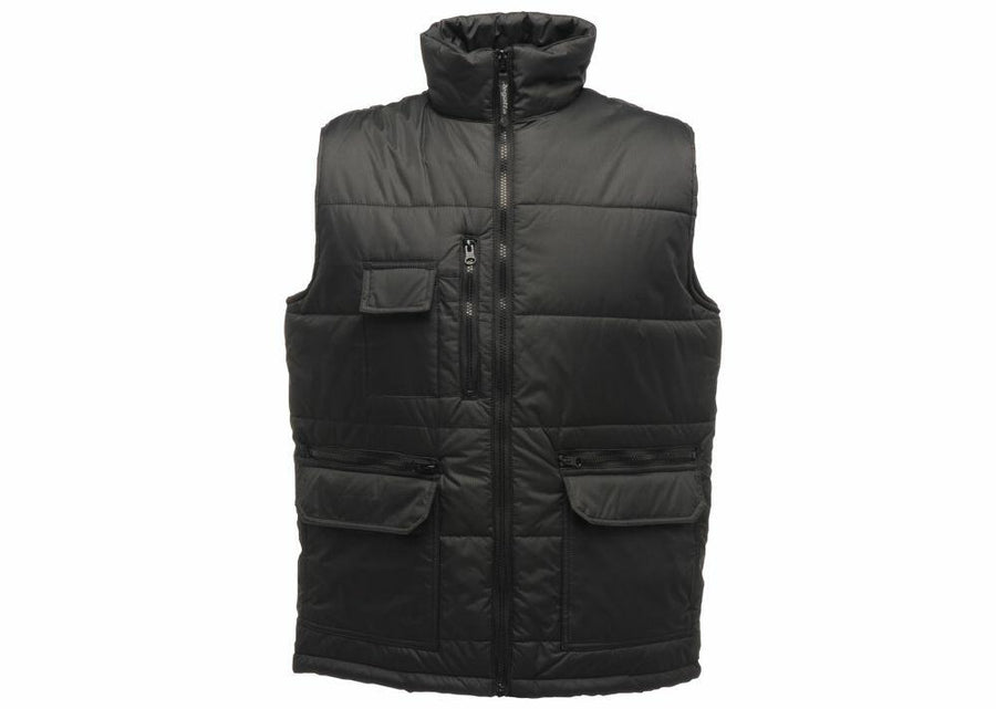 The RG074 by Regatta Hardwear is a black quilted puffer vest featuring a high collar, sleeveless design, front zipper, and multiple pockets.