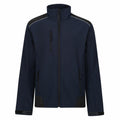 The RG158 by Regatta Hardwear is a dark blue jacket featuring a high collar and front zipper, complemented by two side pockets and a chest pocket. It includes subtle black accents on the shoulders and sides for added style.