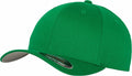 A vibrant green YP004 baseball cap from Flexfit By Yupoong, showcasing a rounded bill and six-panel crown, complete with a small sticker on the brim.