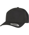 The Flexfit by Yupoong YP Classics 5-panel snapback (5389AP) is a plain black cap with a curved peak, side ventilation holes, and a white “SNAPBACK” sticker on the peak.