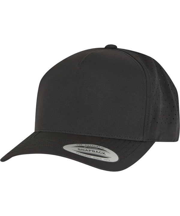 The Flexfit by Yupoong YP Classics 5-panel snapback (5389AP) is a plain black cap with a curved peak, side ventilation holes, and a white “SNAPBACK” sticker on the peak.