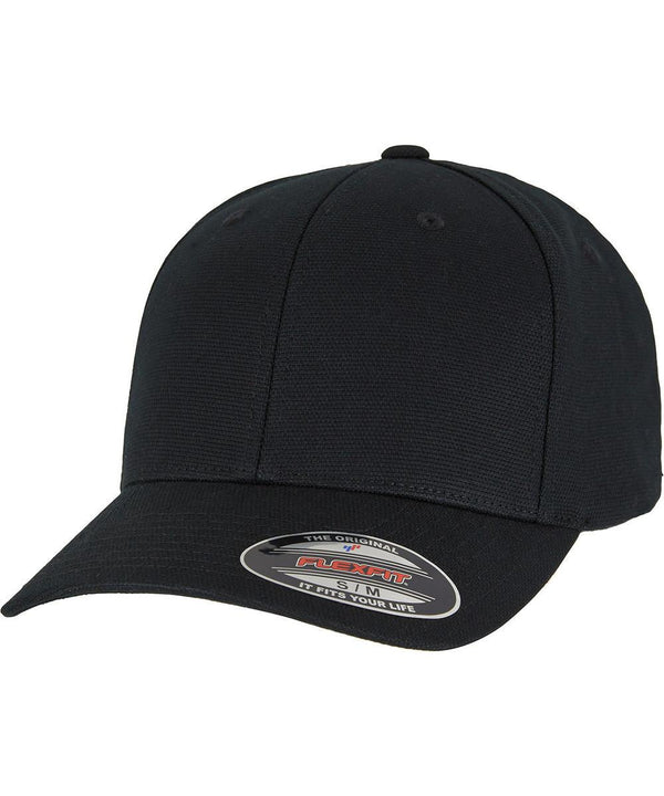 The Flexfit by Yupoong YP Signature cotton canvas spa (RXZ2109) is a plain black baseball cap with a curved peak and product sticker on the visor, shown angled against a white background.